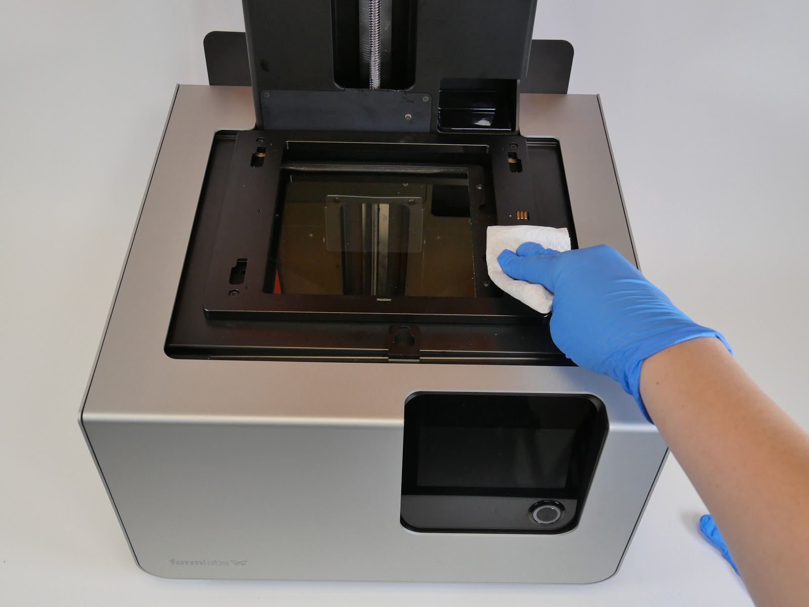 Cleaning after a resin spill (Form 2)